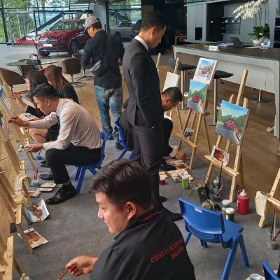 GẮN KẾT ĐỒNG ĐỘI QUA NHỮNG NÉT CỌ SÁNG TẠO